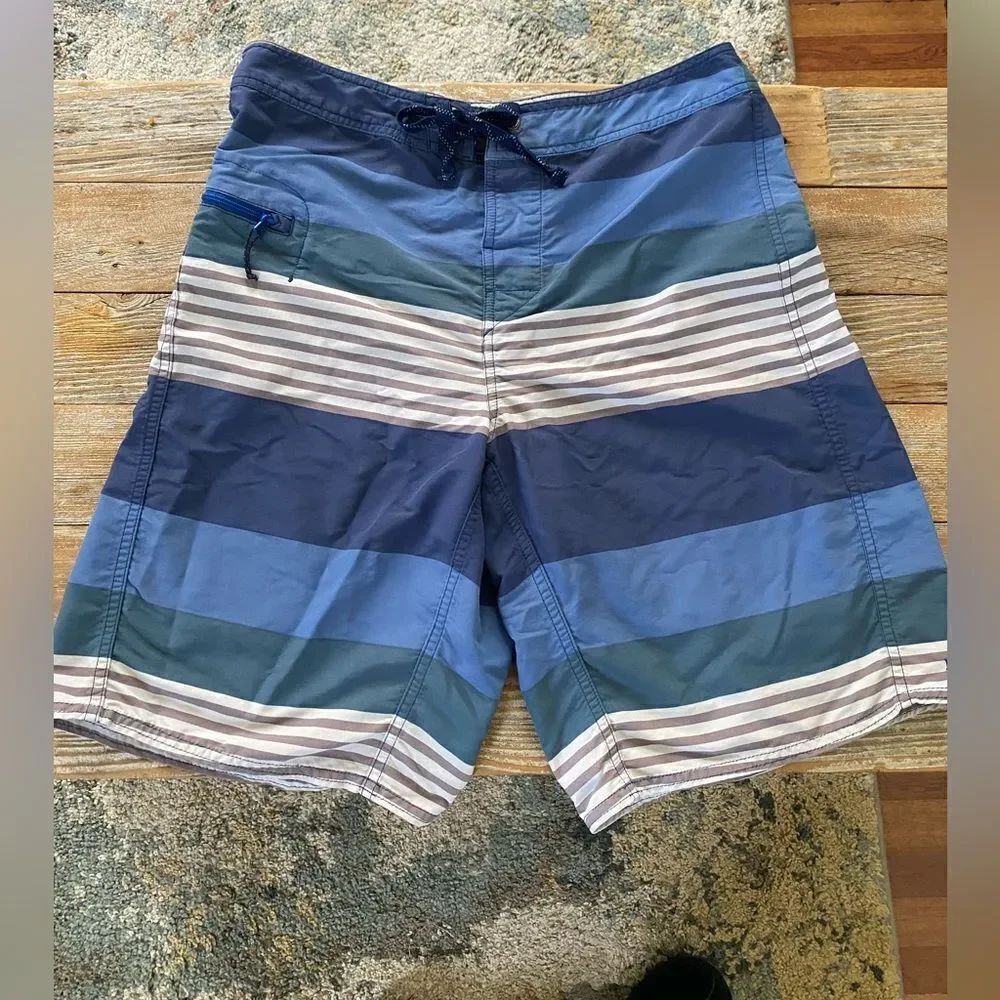 Patagonia Mens board shorts swim trunks